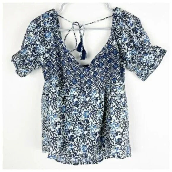 Sadie and Sage Peasant Off Shoulder Top Size Medium Blue Cream Pullover … - Picture 2 of 6